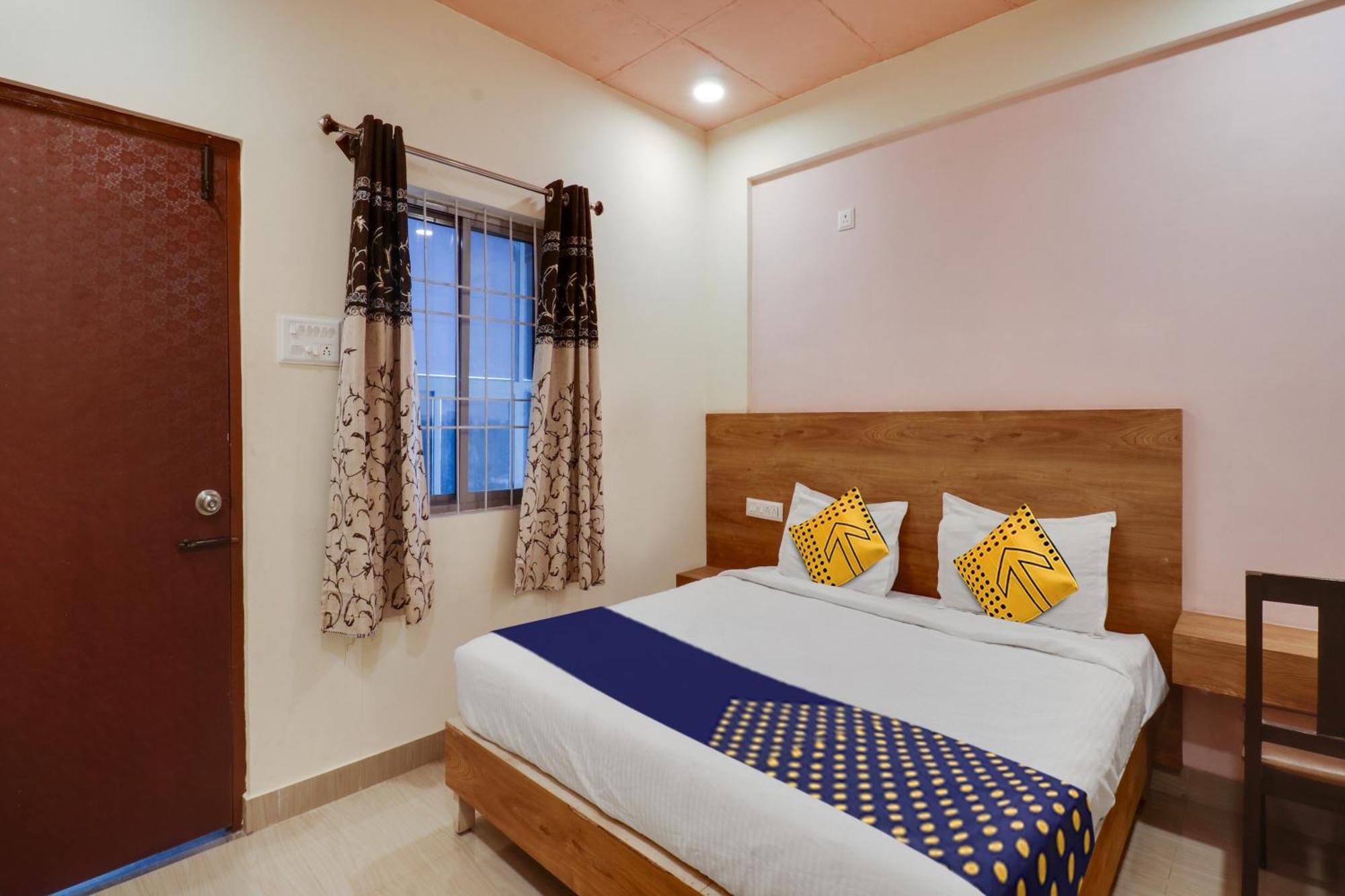 Spot On Kick Bunk Hotel Kammasandra Luaran gambar