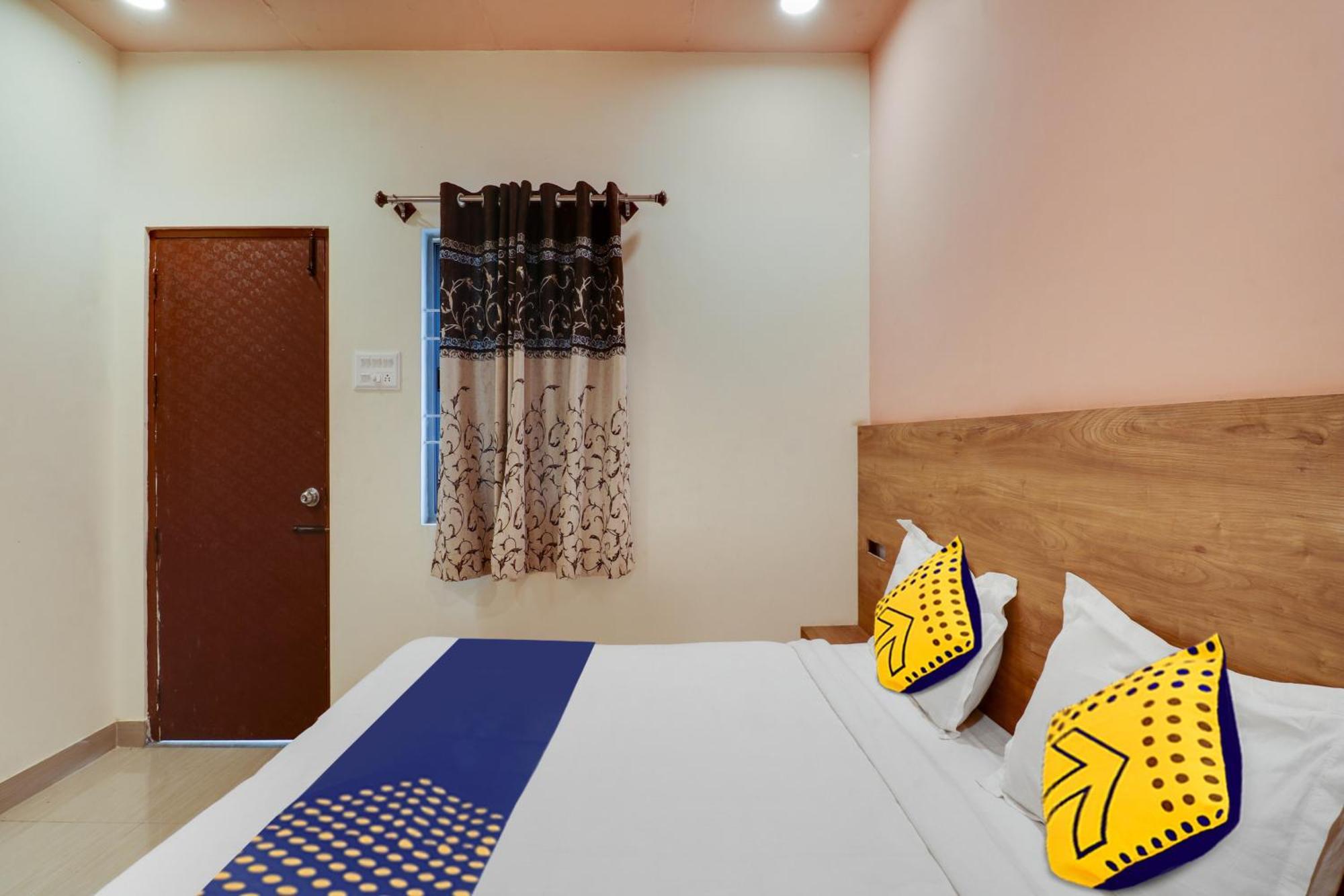 Spot On Kick Bunk Hotel Kammasandra Luaran gambar